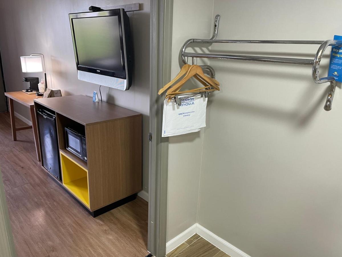 Days Inn By Wyndham Valdosta/Near Valdosta Mall Экстерьер фото