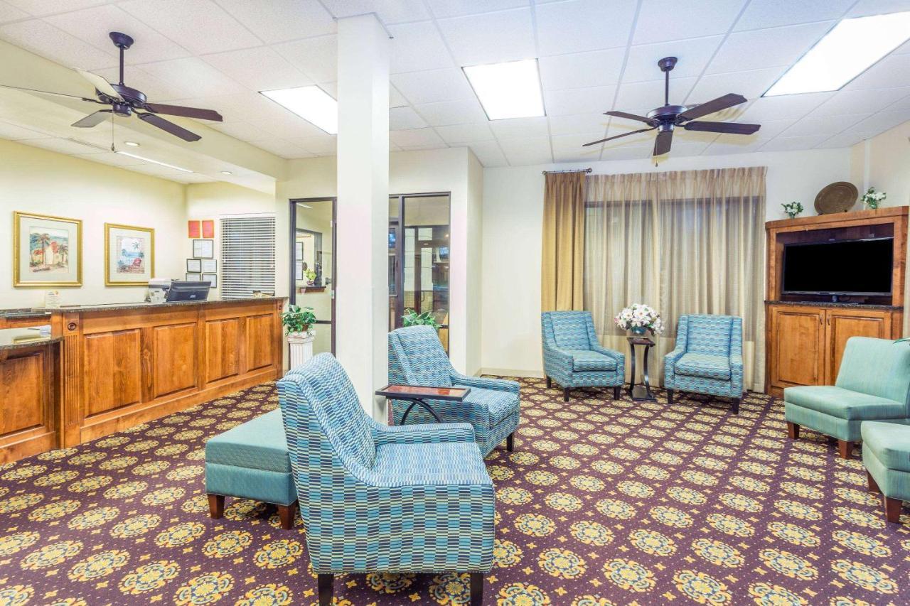 Days Inn By Wyndham Valdosta/Near Valdosta Mall Экстерьер фото