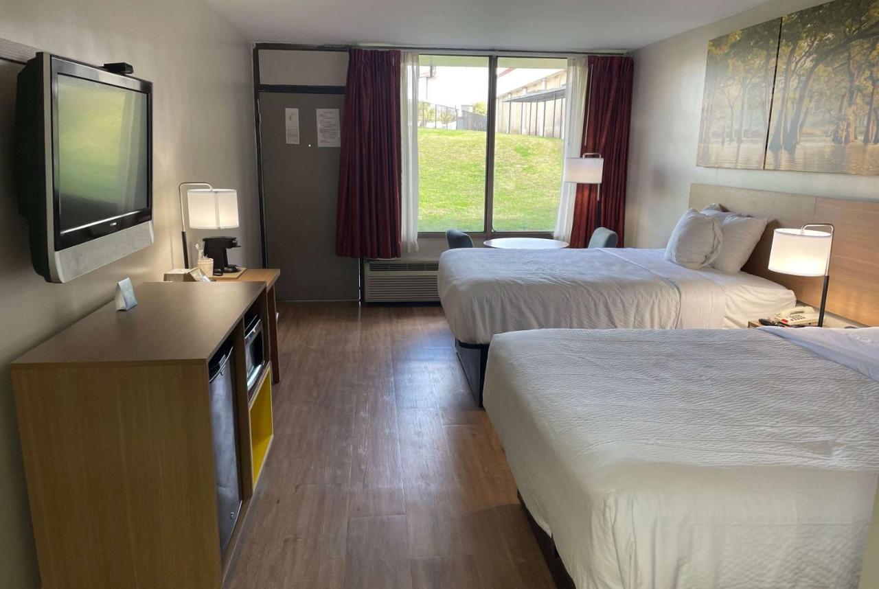 Days Inn By Wyndham Valdosta/Near Valdosta Mall Экстерьер фото
